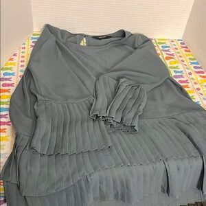 Simply Vera Vera Wang Gray Pleated Blouse